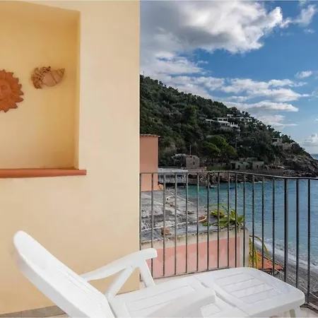 La Casa Del Mare アパート ネラノ